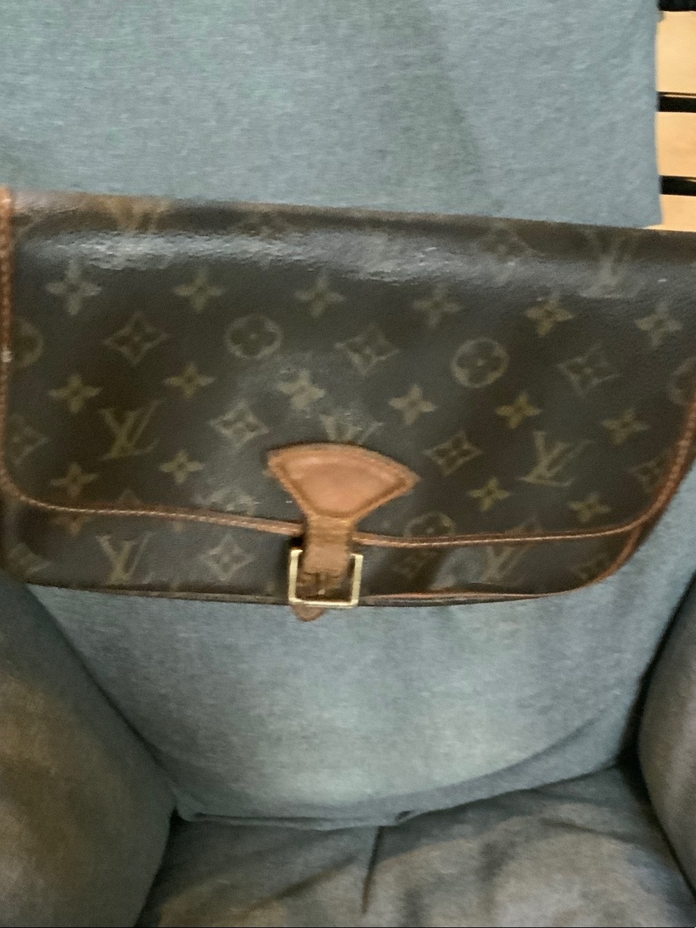 Louis Vuitton Monogram Canvas Messenger Bag in Brown
